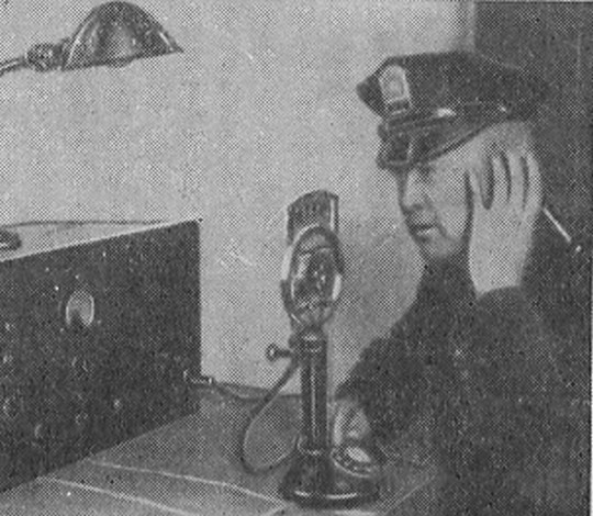 History-of-mobile-radio-communications001